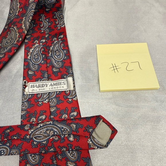 Hardy Amies Vintage Men’s Red Paisley Neck Tie - Picture 5 of 5